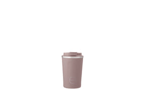 Rosa lekkasjesikker termokopp som holder varm drikke trygg på farten.