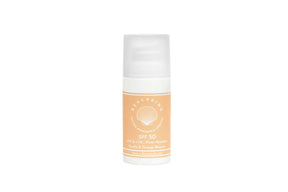 Naturlig solkrem med SPF 50 i 100 ml flaske