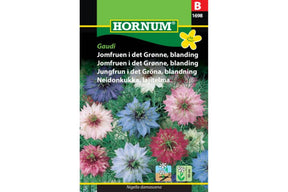 Fargerik jomfru i bed med dekorative blomster til snitt
