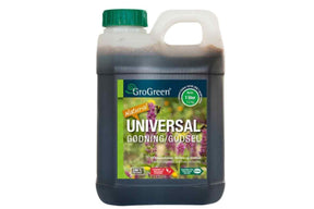 Flaske med universal gjødsel for hage og potteplanter.