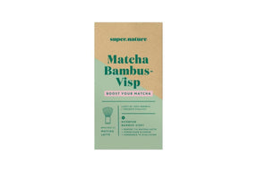 Tradisjonell bambusvisp brukt til å piske matcha til jevn latte
